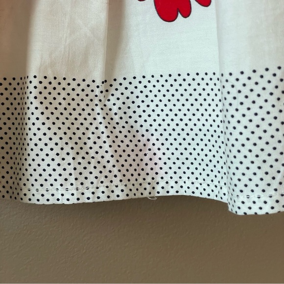 NWT Beautiful 1/2 Year Old Girls Floral Cotton Dress in Red, Blue and White. - Picture 3 of 16